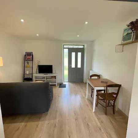 Apartmán Quartier Calme : T2 Plain Pied Avec Son Jardin *